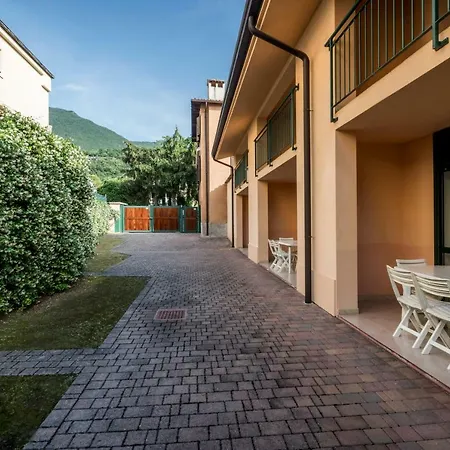 Le Vele Feriehus Toscolano Maderno